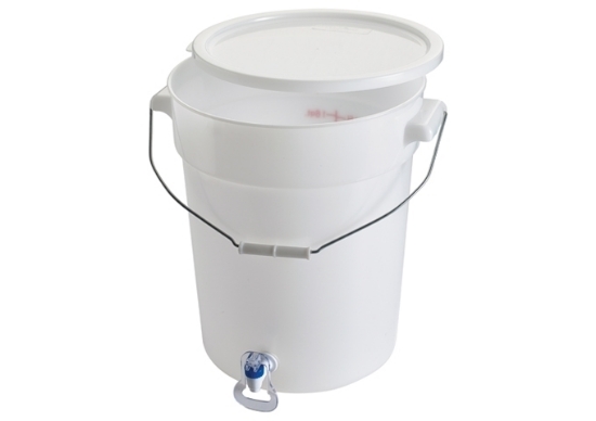 6 gallon Winco beverage dispenser with drip-free faucet