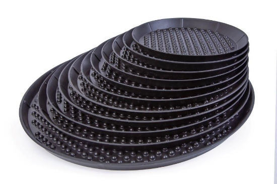 Pizza Pleezer Elevated Pizza Trays | Crisp Pizza Serving Solution